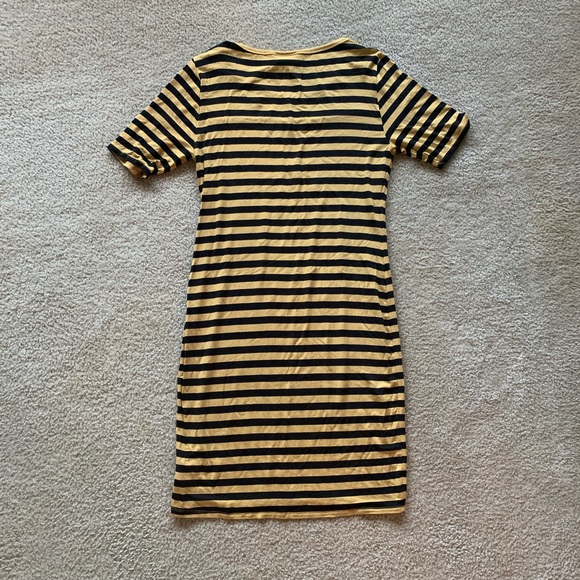 Lularoe t-shirt dress - Picture 2 of 3